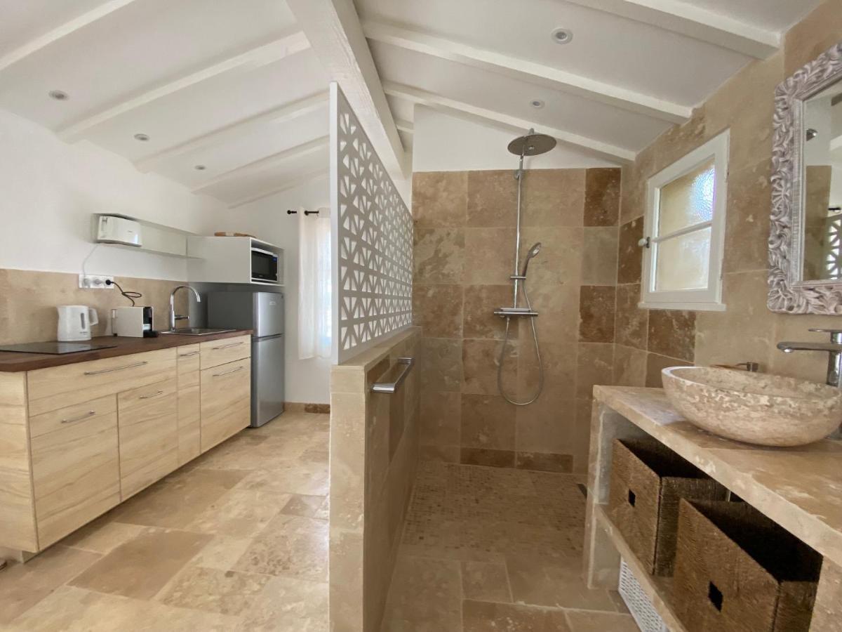 Les Mazets De La Cascade Apartment ซาแลนส์ ภายนอก รูปภาพ